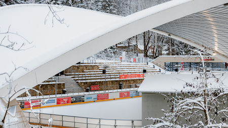 Schierker Feuerstein Arena als Eisbahn im Winter