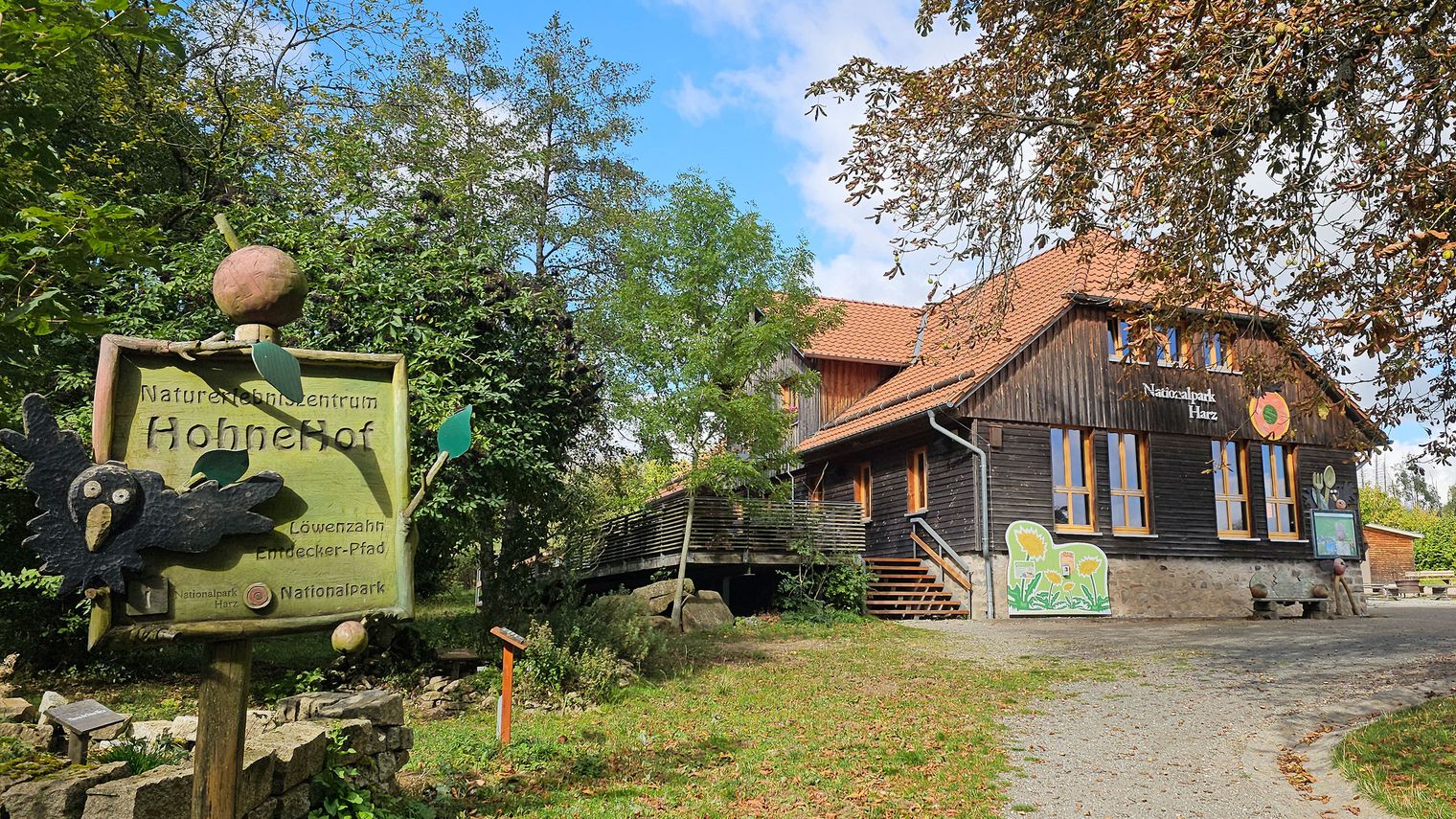 Herbstansicht des HohneHof in Drei Annen